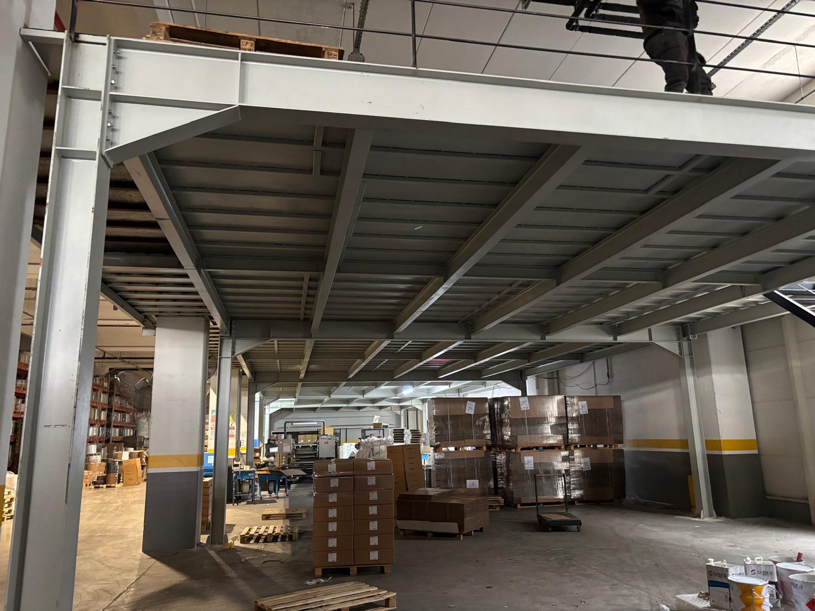 Tece Dekor Depo Ara Kat Uygulaması - Görsel 1